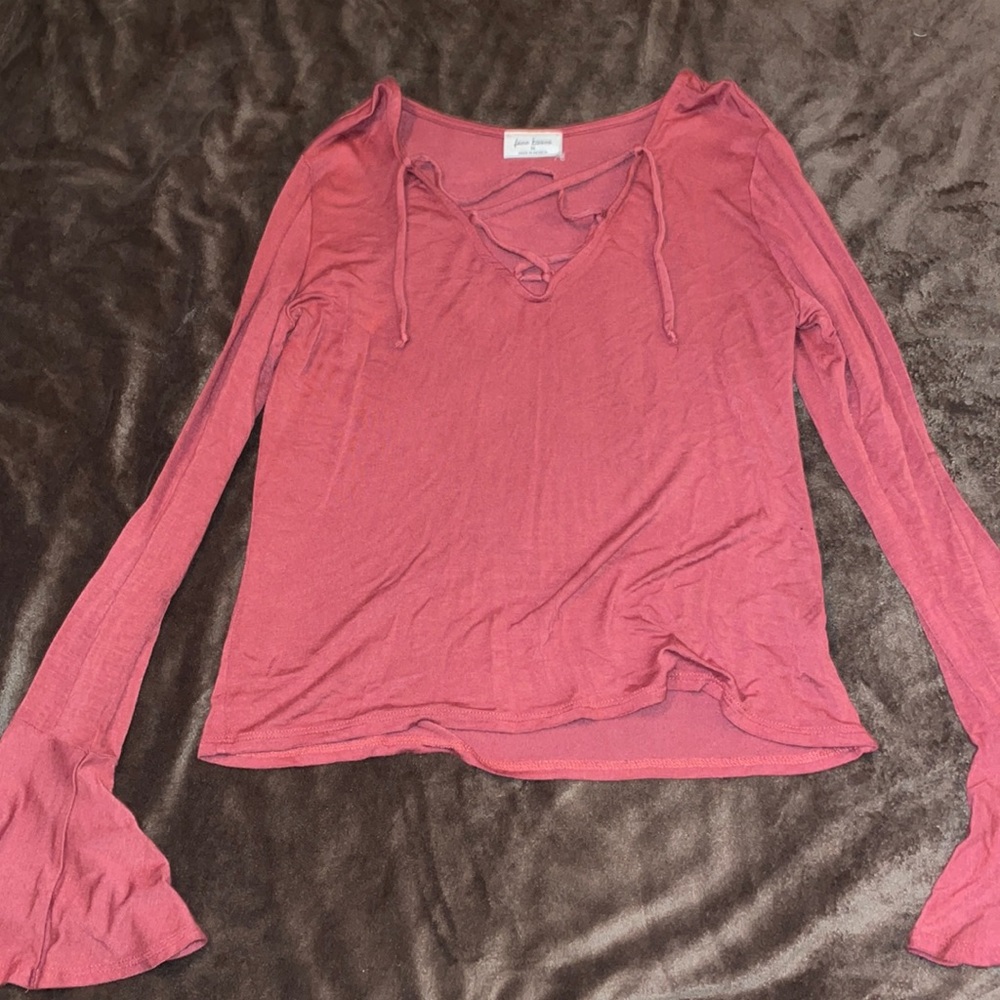 cute shirt , very soft .